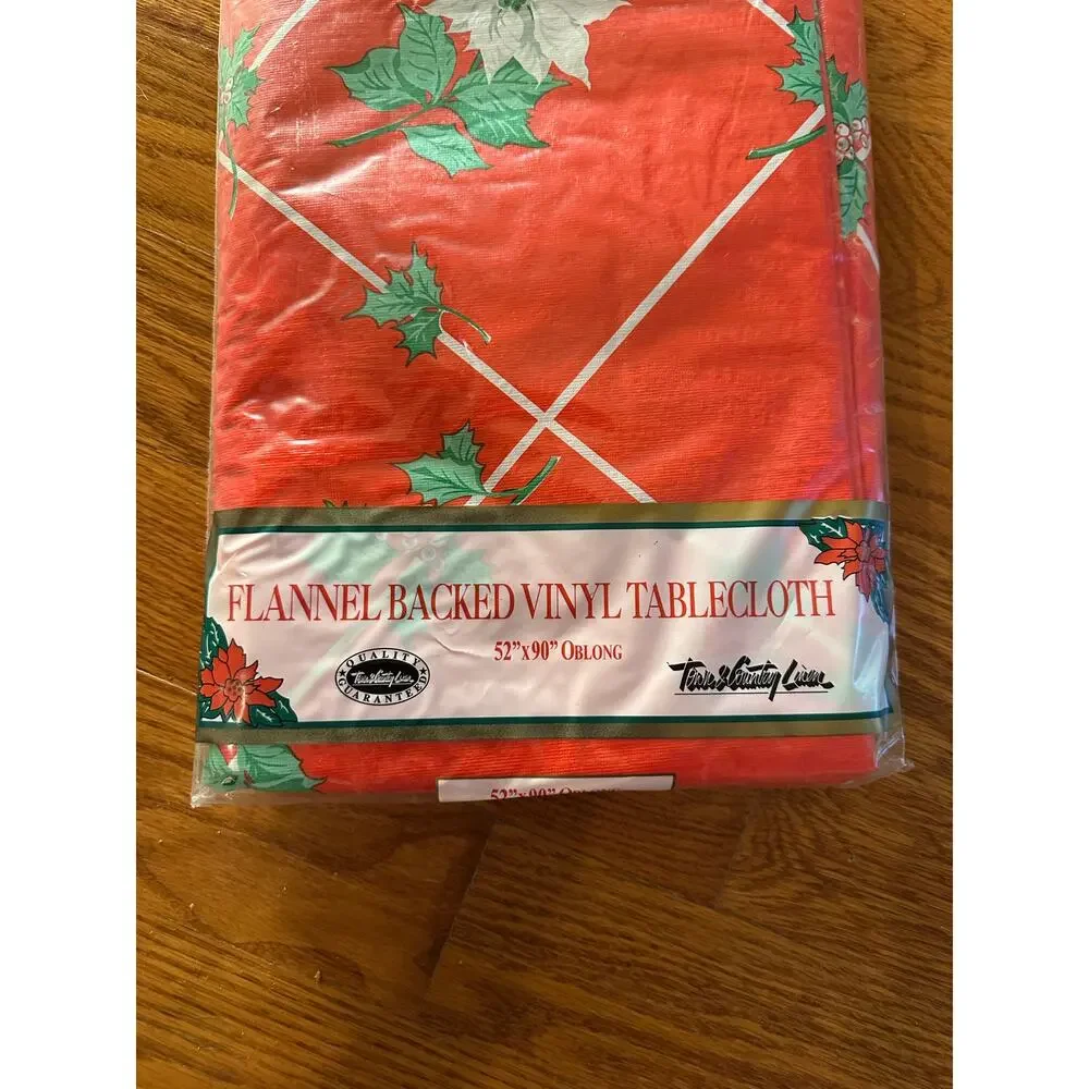 Town and Country Linen Christmas Flannel back tablecloth 52x90 oblong Vintage